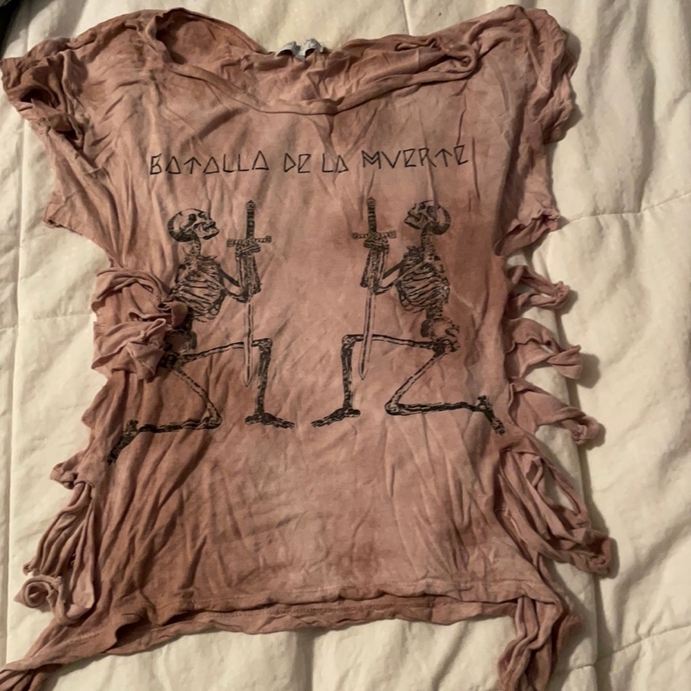 Shirt with cutouts